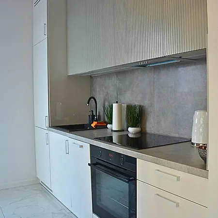 Na Wynajem 32 M2 Апартаменты *