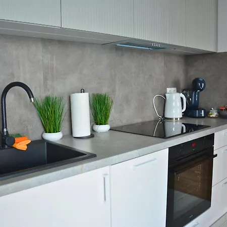 Na Wynajem 32 M2 * Бохня